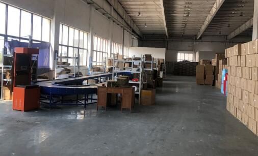 深夜倉(cāng)庫(kù)的嘆息